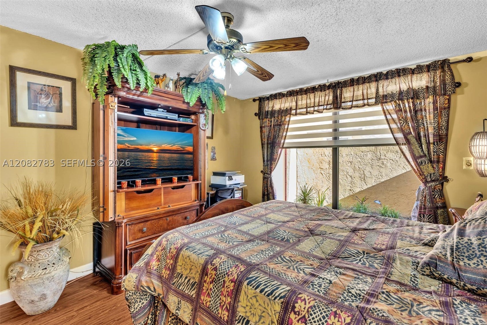 450 NW 214th St 102-16
