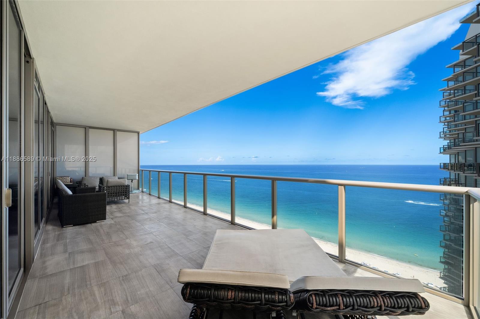St. Regis Bal Harbour - Residential