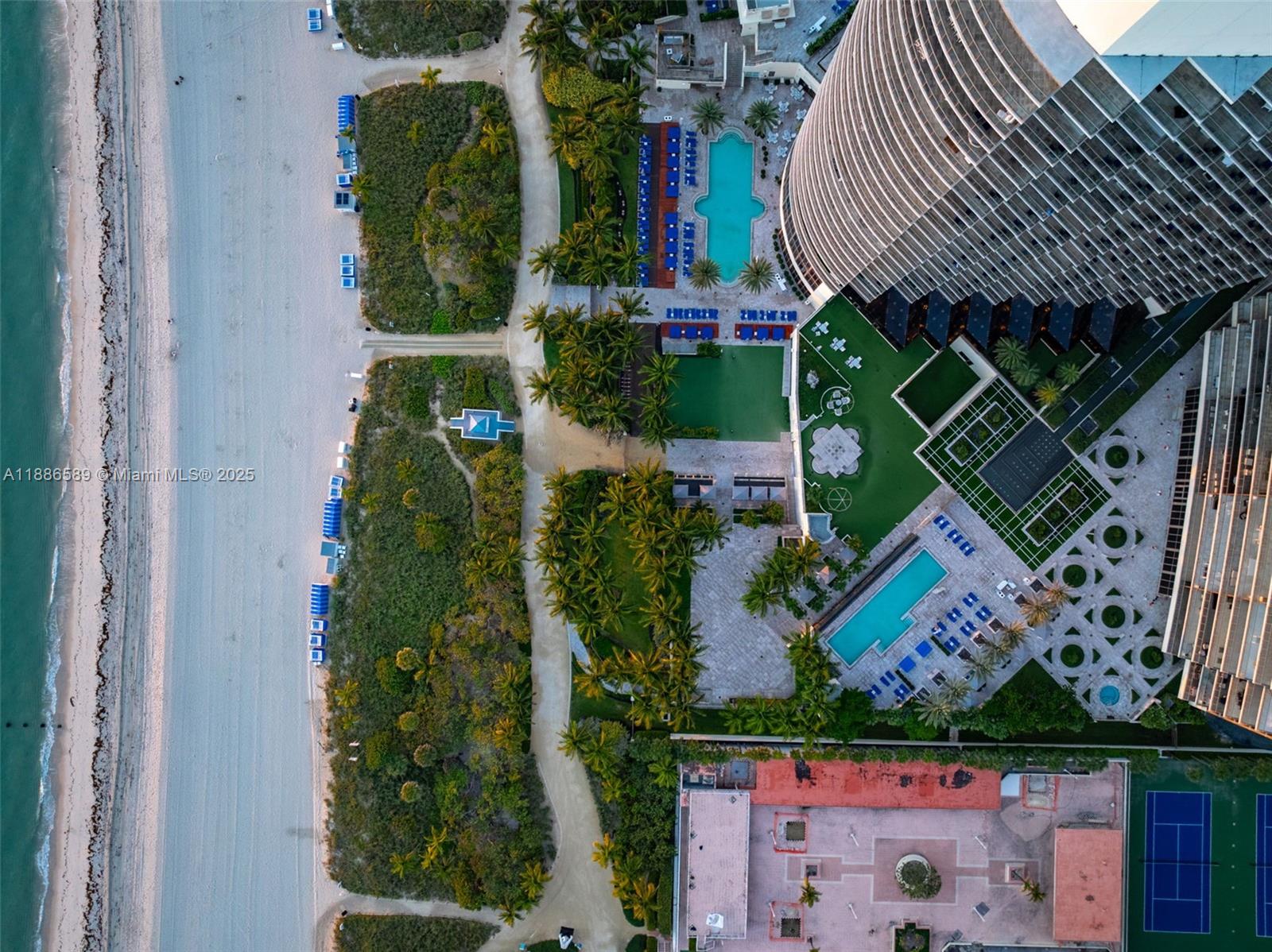 St. Regis Bal Harbour - Residential