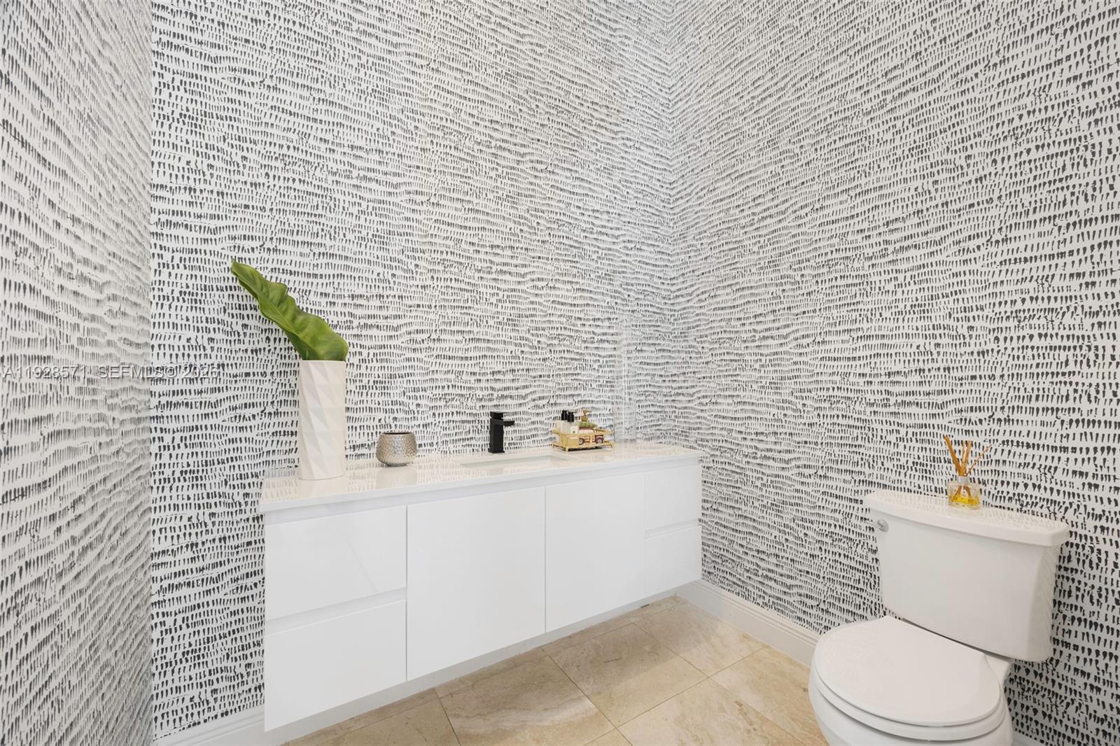 MELNOR ESTATES - Residential