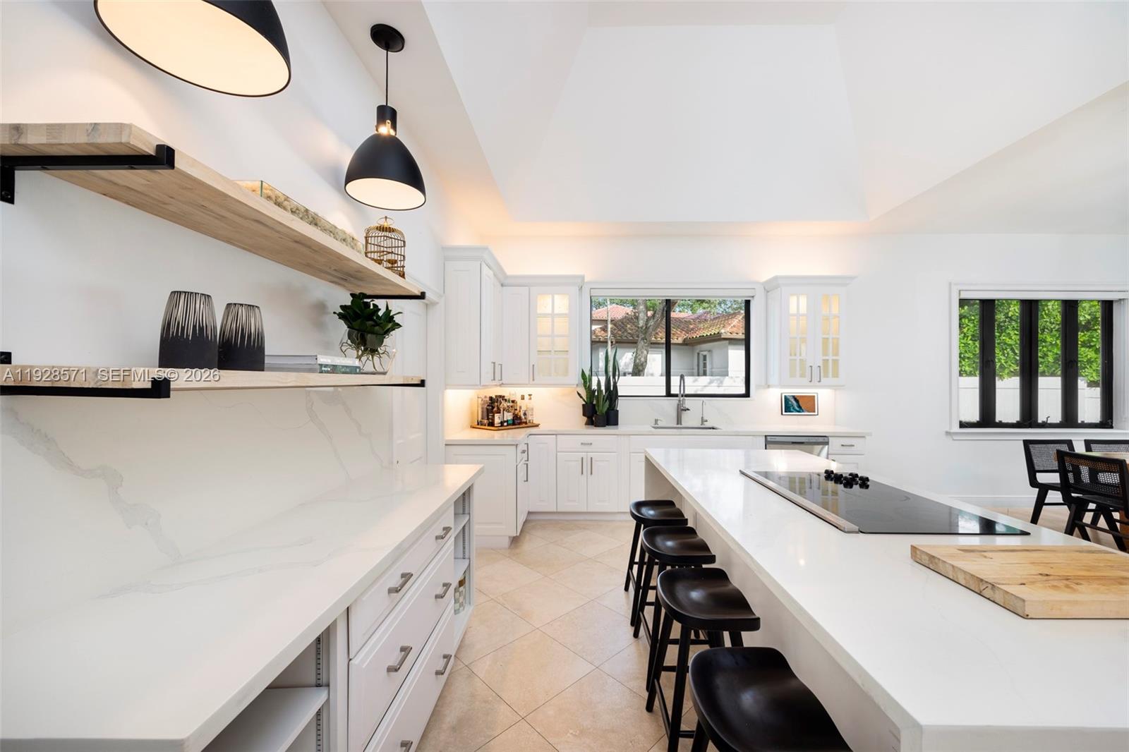 MELNOR ESTATES - Residential