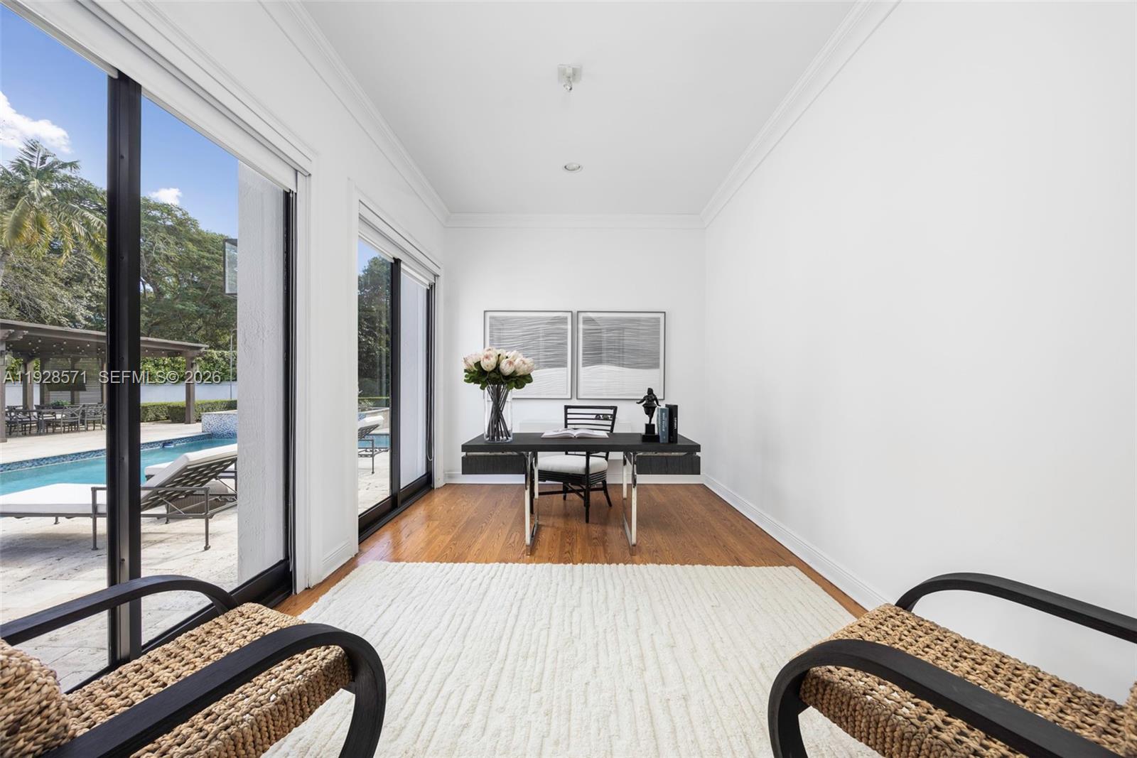 MELNOR ESTATES - Residential