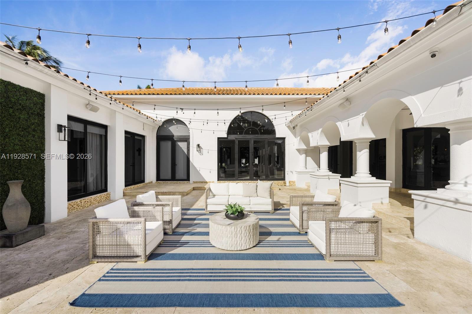 MELNOR ESTATES - Residential