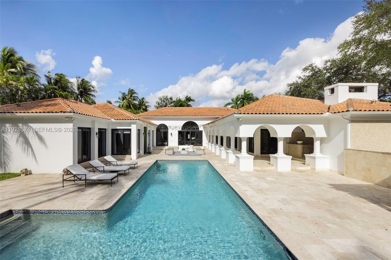 MELNOR ESTATES - Residential