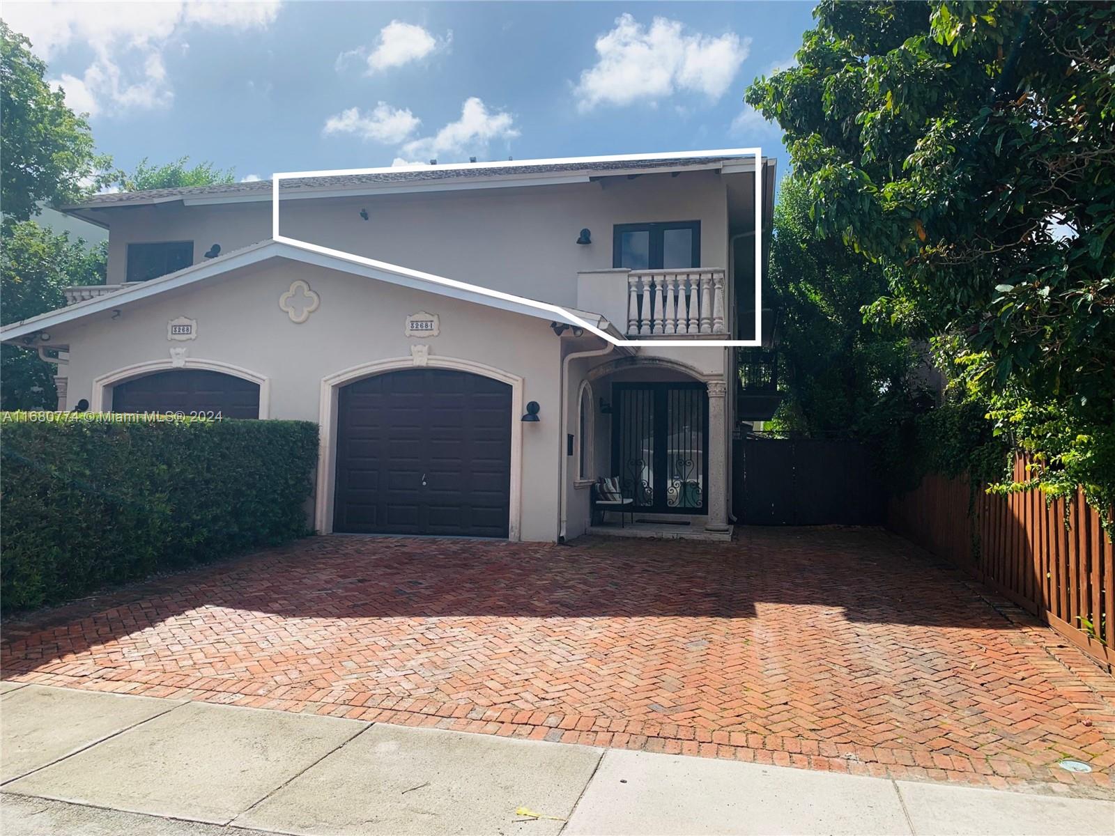 3268 Sw 25th Ter Ter 4, Miami, Broward County, Florida - 3 Bedrooms  
2 Bathrooms - 