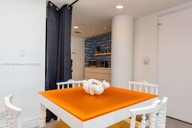 1100 WEST CONDO - Residential Lease