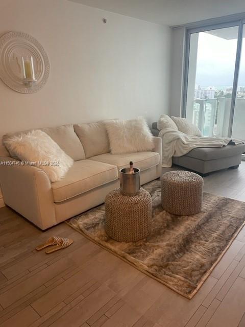 1100 WEST CONDO - Residential Lease