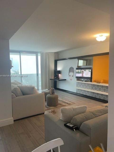 1100 WEST CONDO - Residential Lease