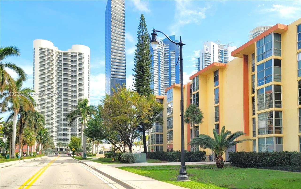 AVILA SOUTH CONDO - Residential