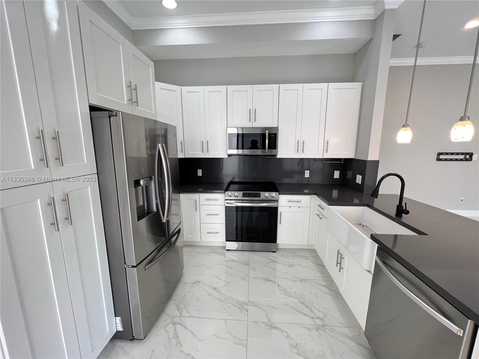 MONTERRA PLAT - Residential Lease