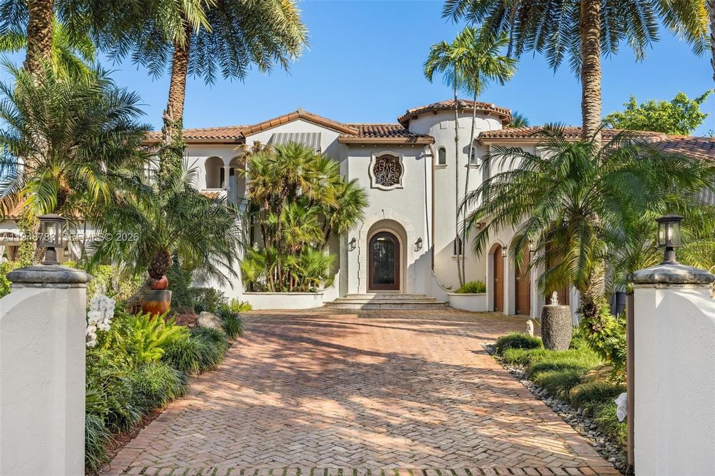 Photo of 11011 Marin St, Coral Gables, FL 33156 (MLS # A11948783)