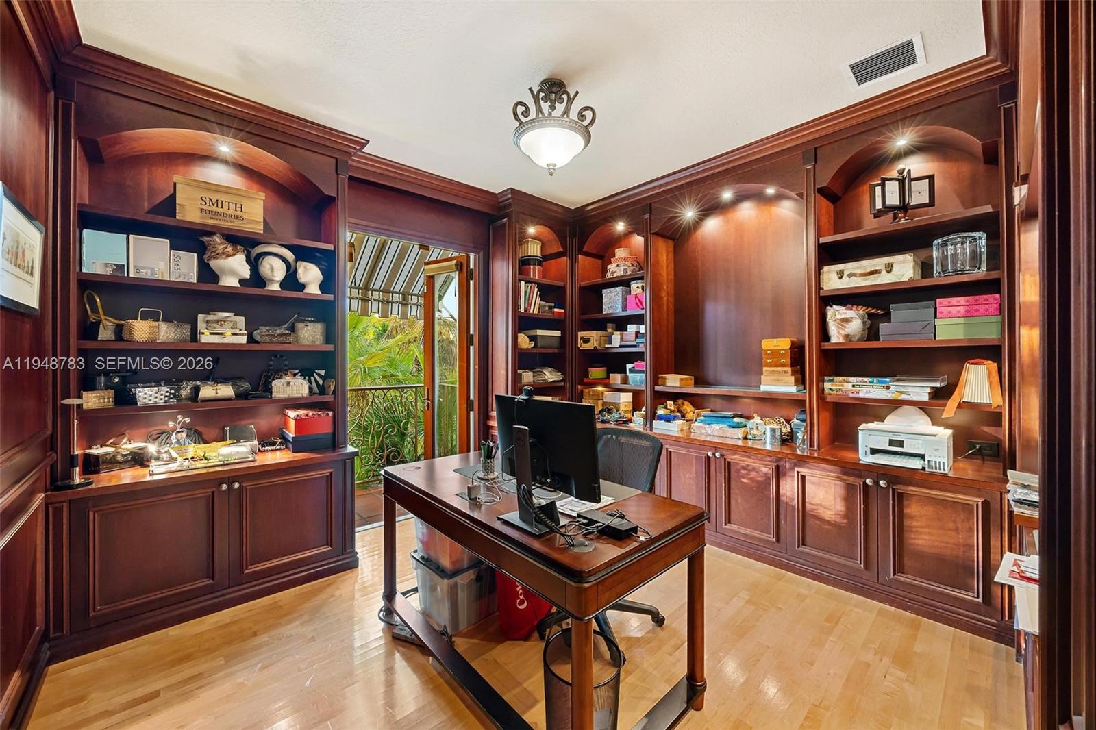 HAMMOCK OAKS HARBOR SEC 3 - Residential