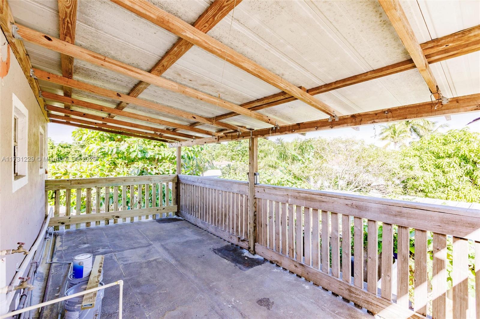 KENWOOD SUB - Residential Income