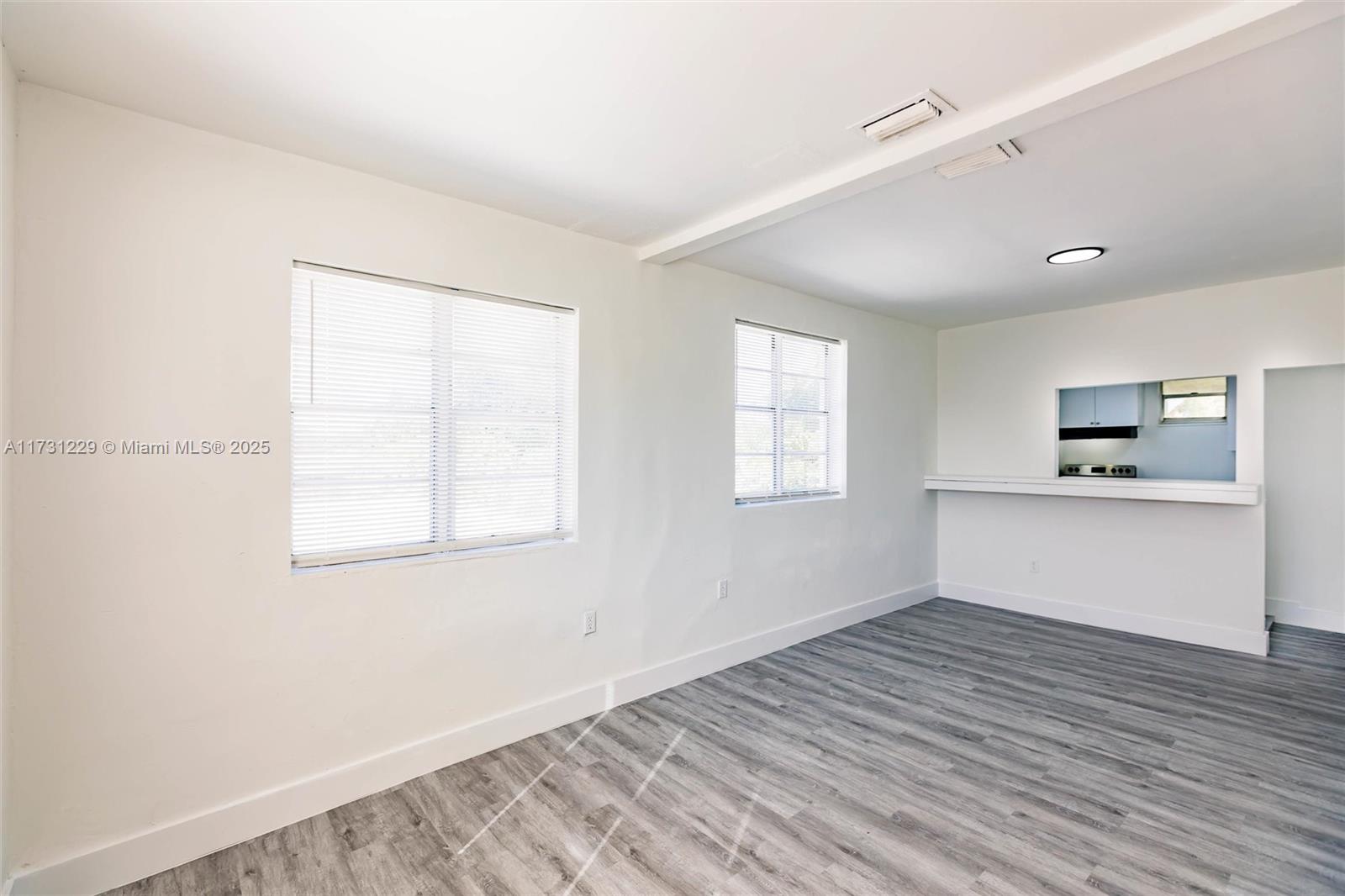 KENWOOD SUB - Residential Income