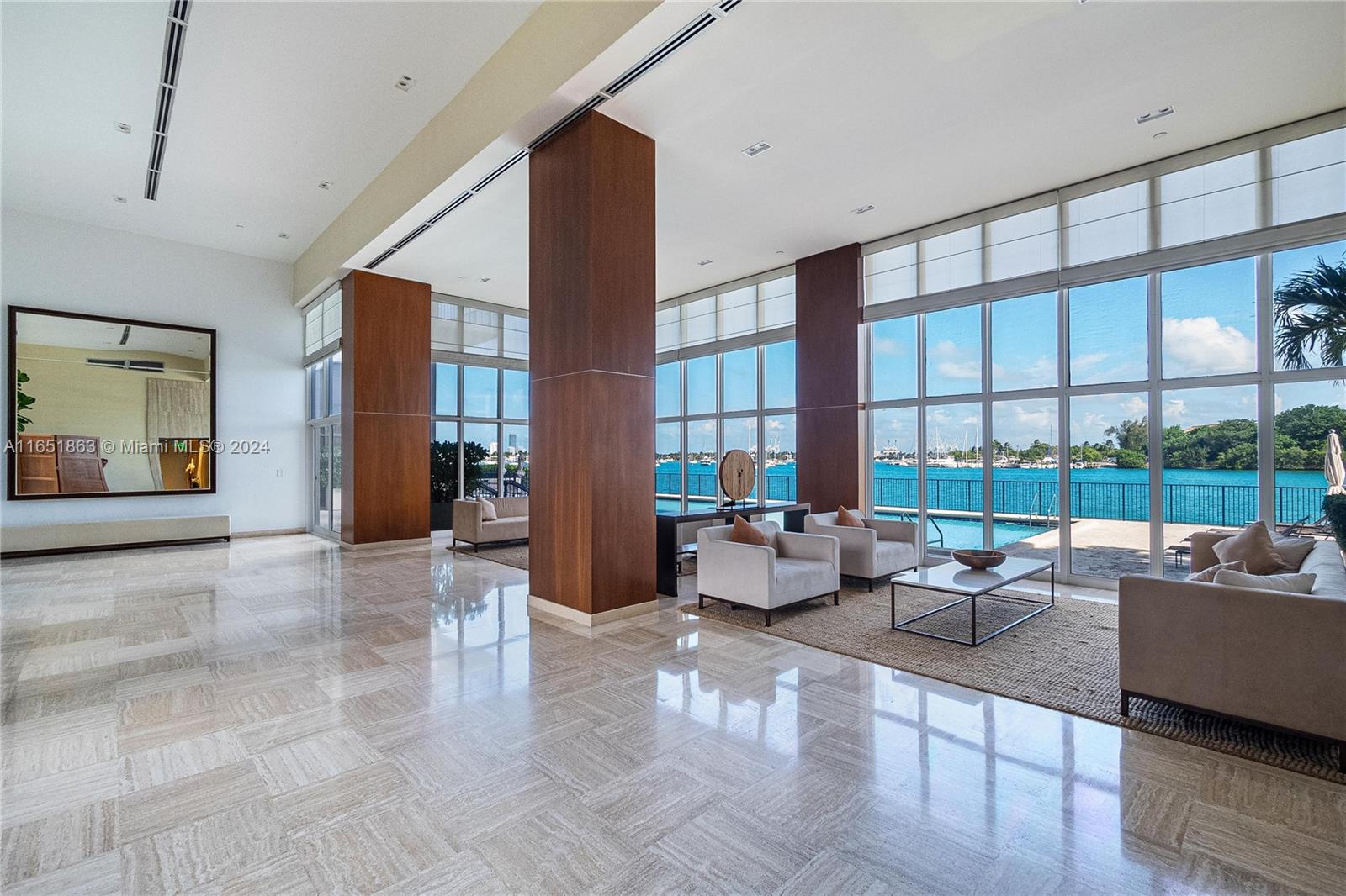 ONE THOUSAND VENETIAN WAY - Residential