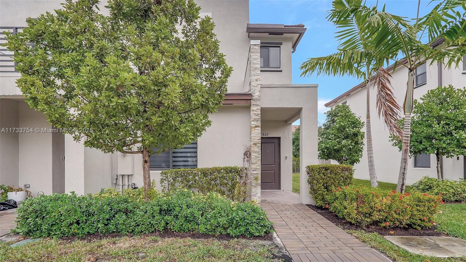 Property for Sale at 867 Ne 211th St, Miami, Broward County, Florida - Bedrooms: 3 
Bathrooms: 3  - $439,900