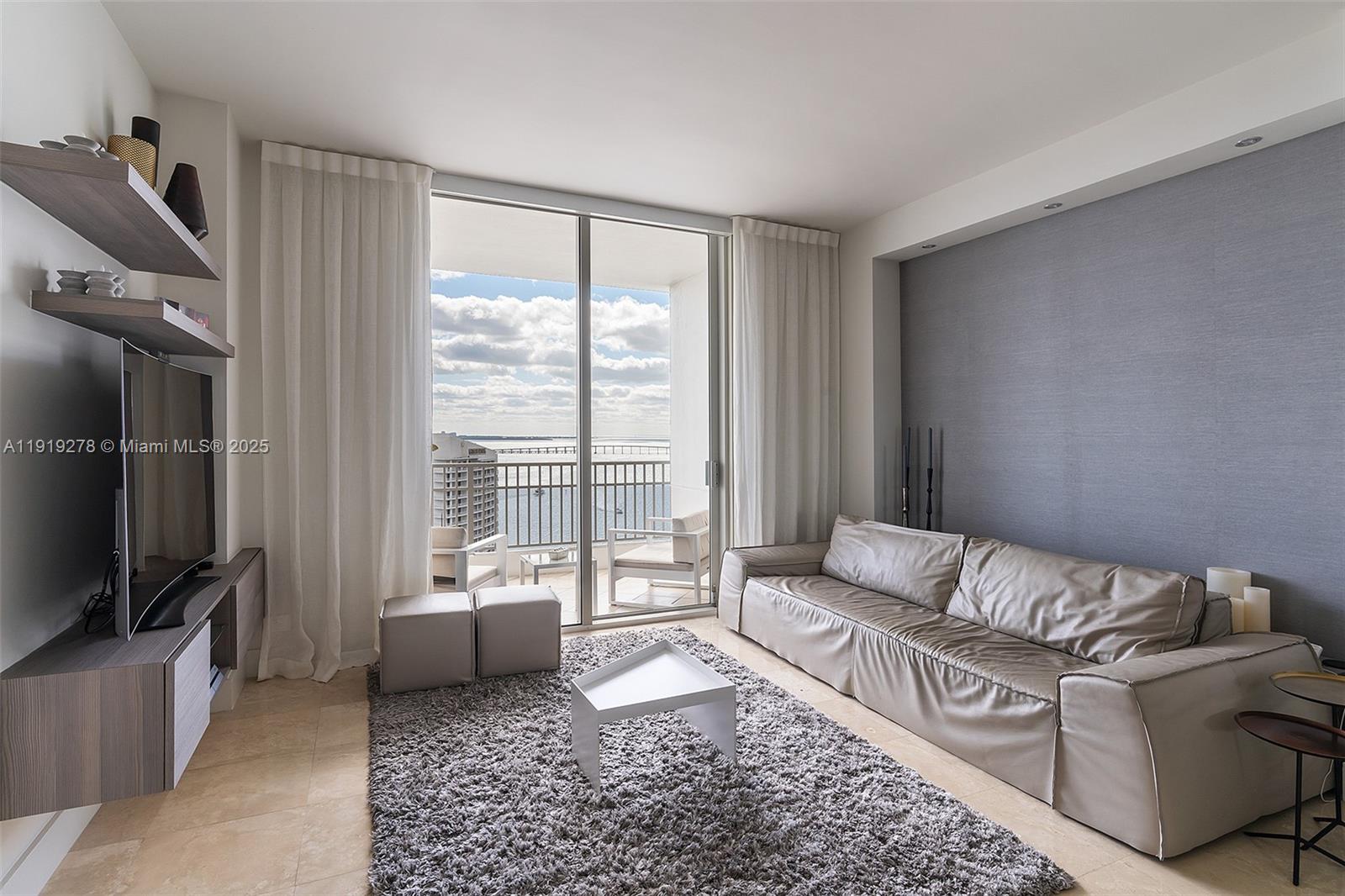 701 Brickell Key Blvd PH-11