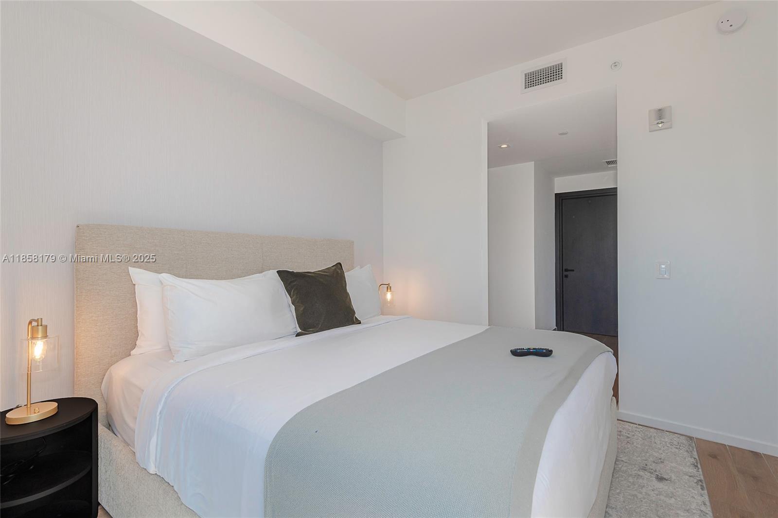 MAP OF MIAMI DADE CO. FL. - Residential Lease