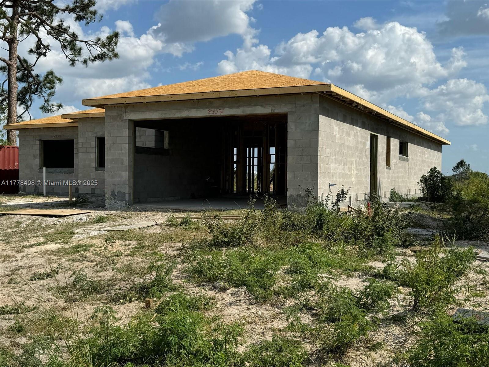 PORT LaBELLE UNIT 12 - Residential