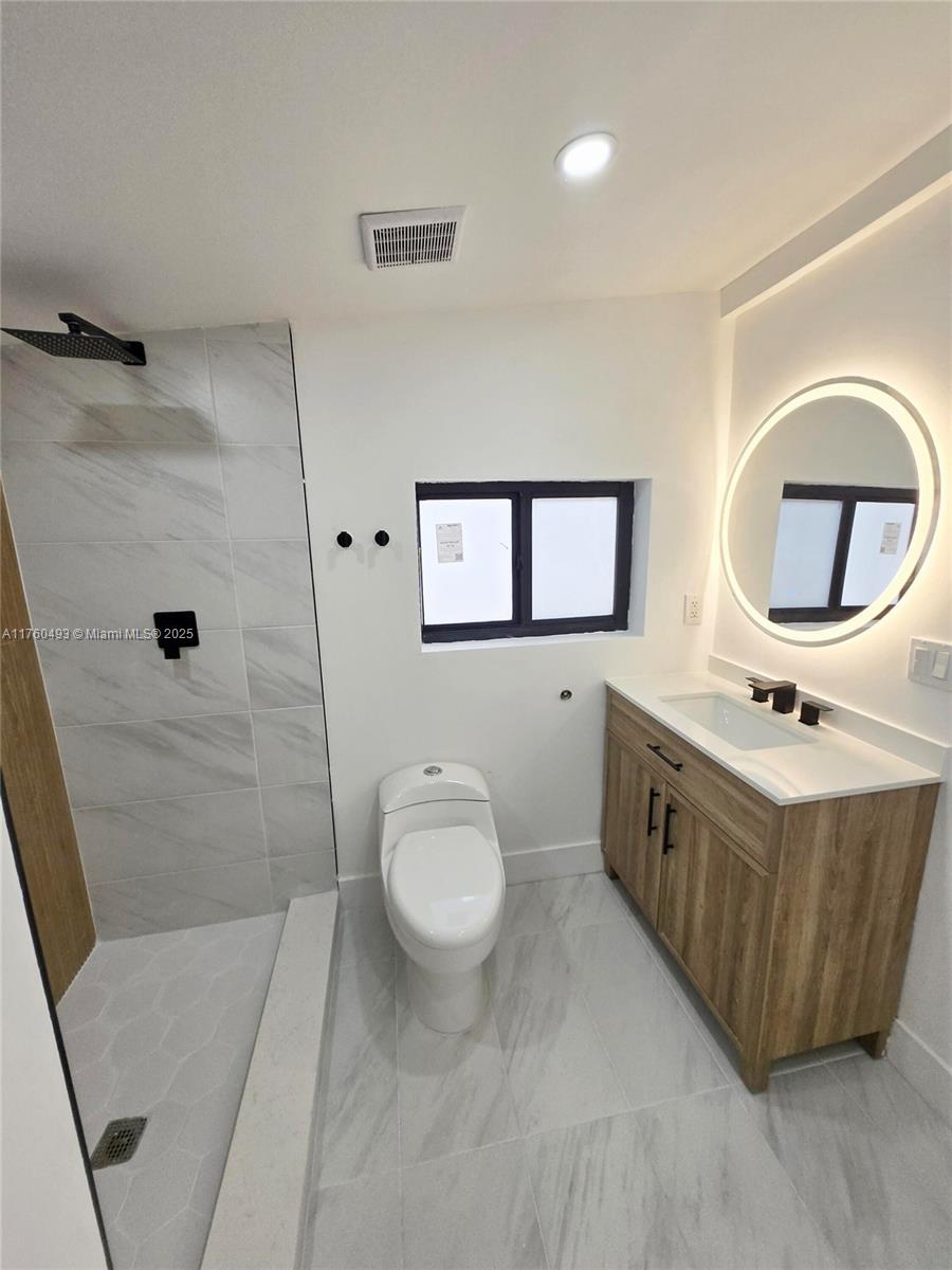 WHITE ACRES - Residential