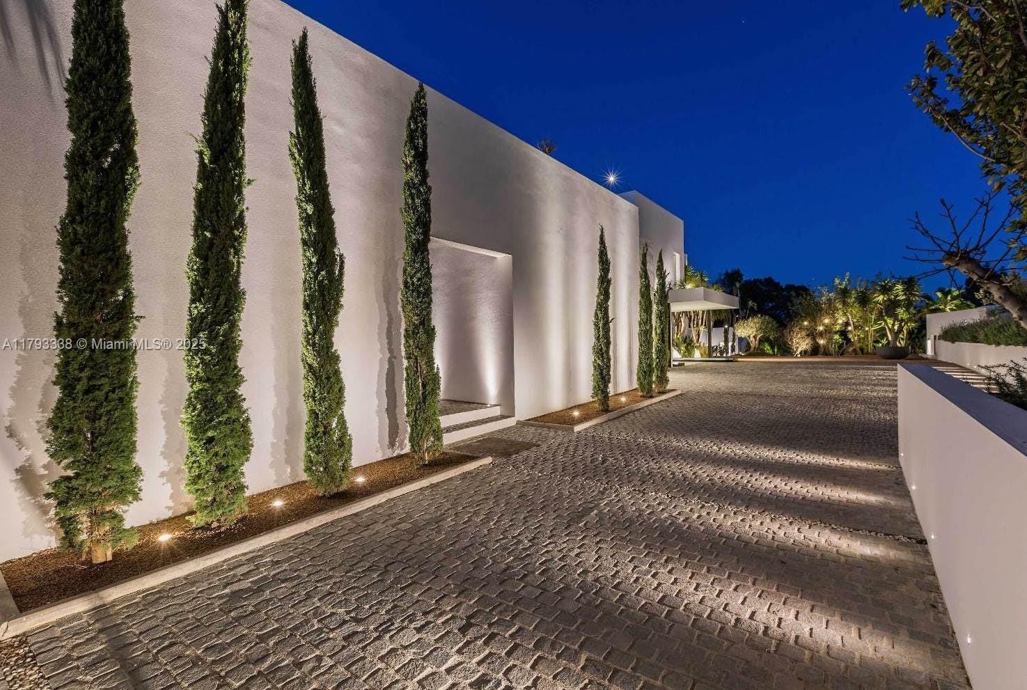 Villa Monterrey - Residential