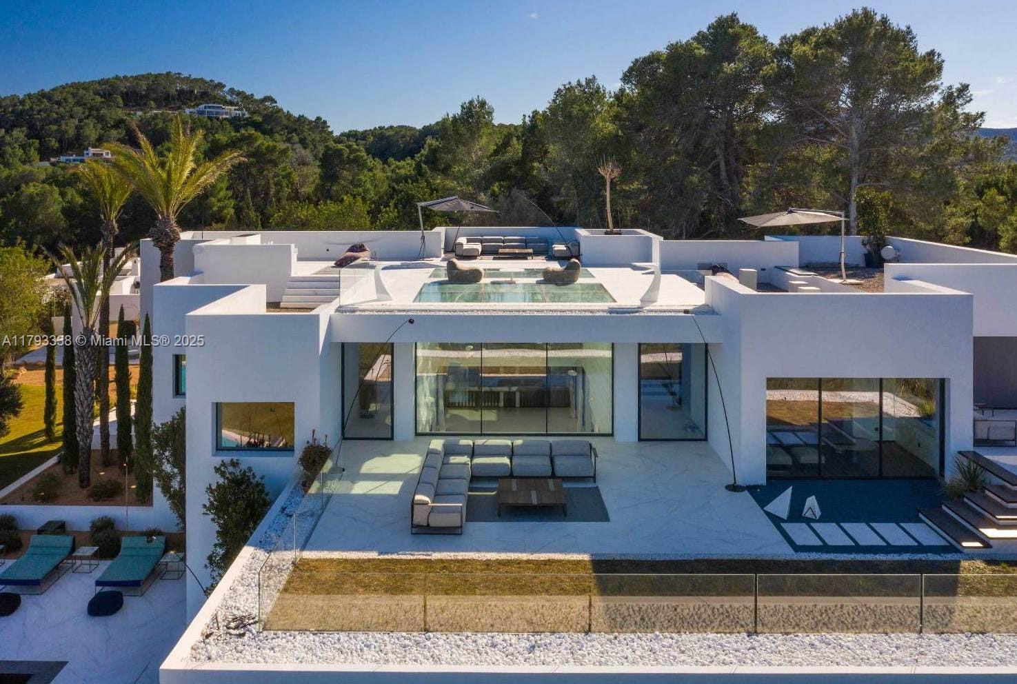 Villa Monterrey - Residential