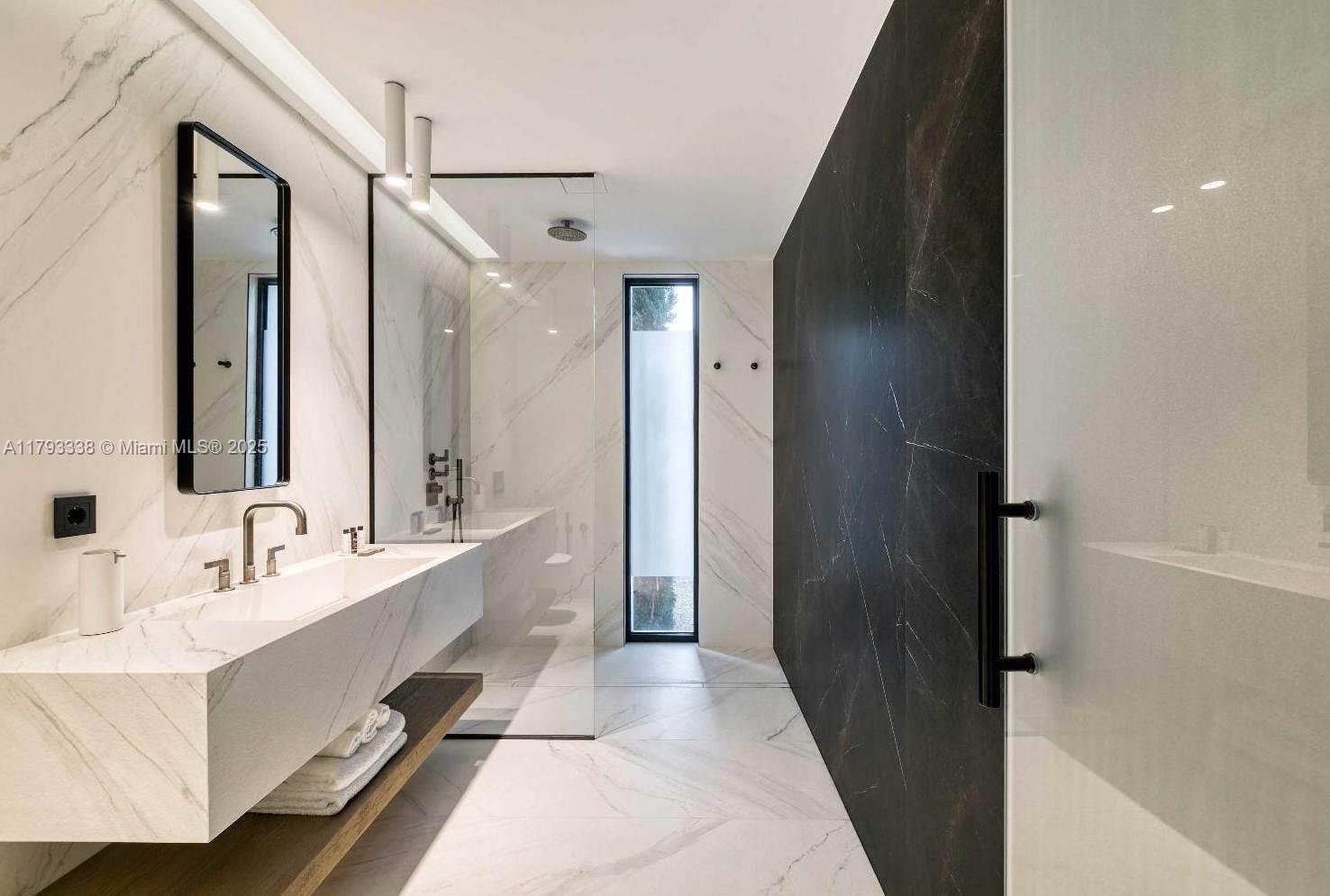 Villa Monterrey - Residential