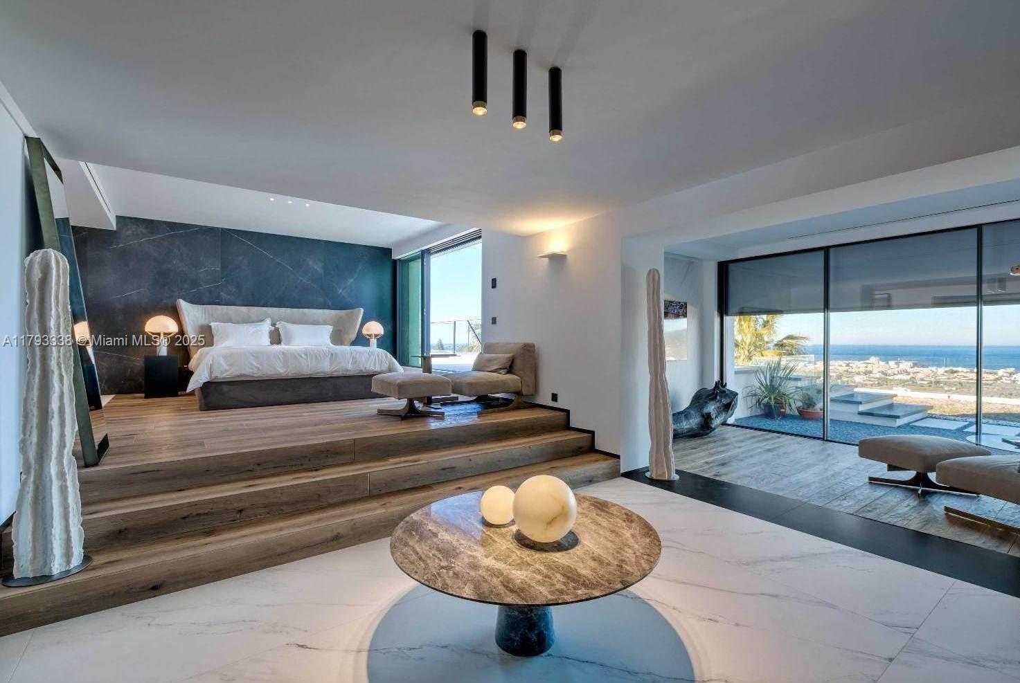 Villa Monterrey - Residential