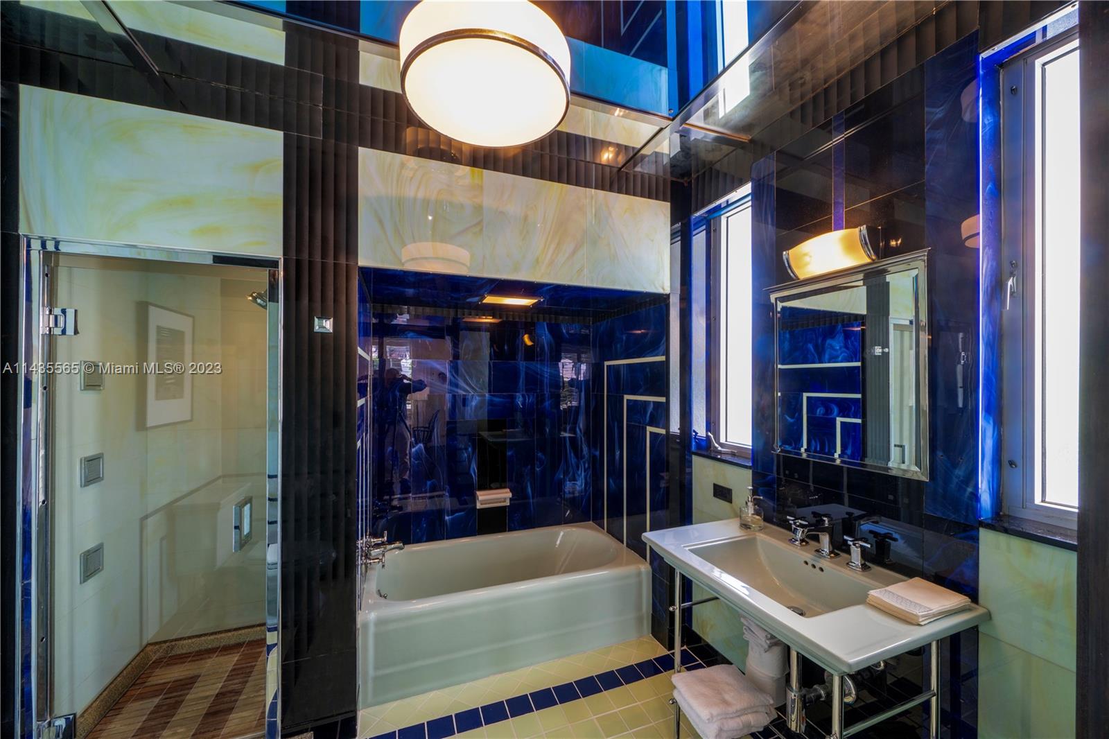 BEACH VIEW ADDN - Residential