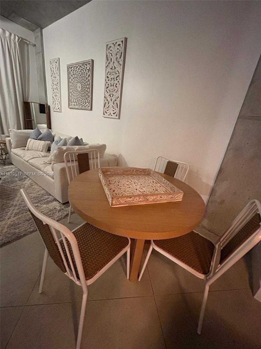 CITE CONDO - Residential Lease