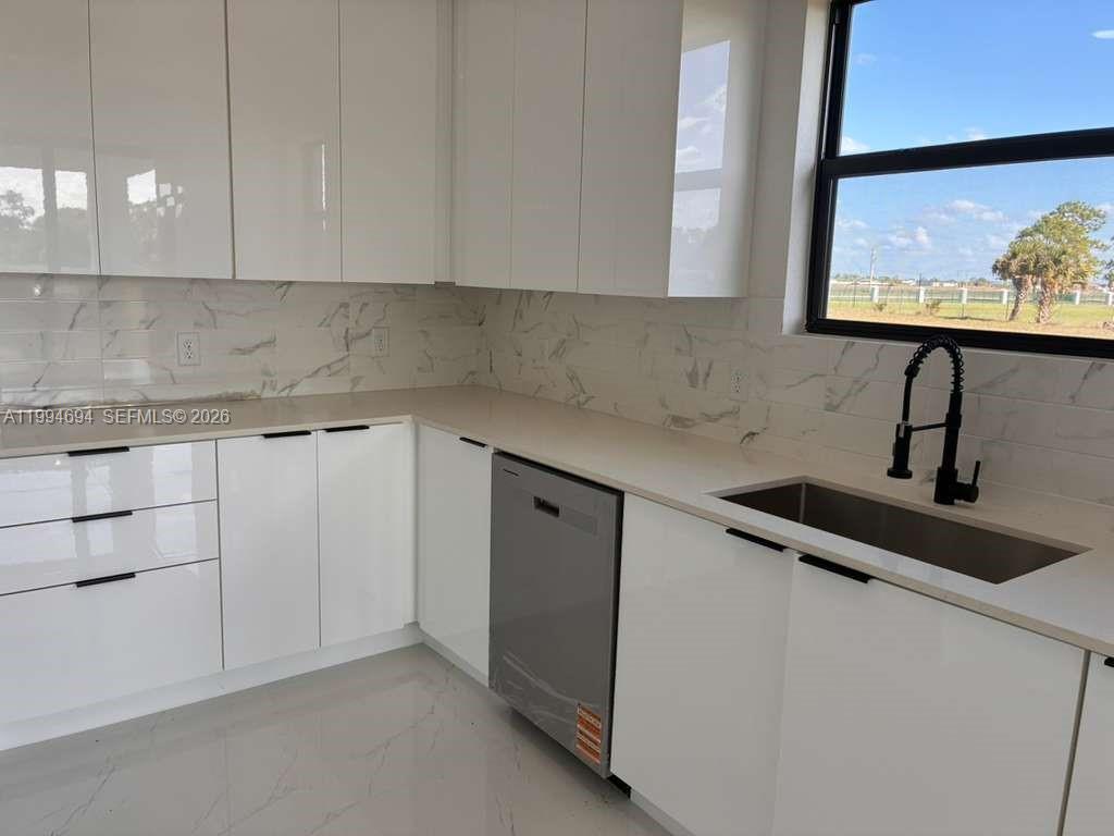 PORT LaBELLE UNIT 6 - Residential