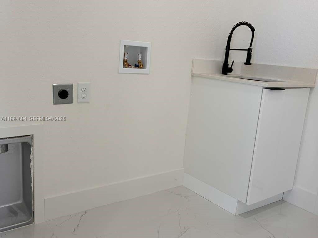 PORT LaBELLE UNIT 6 - Residential