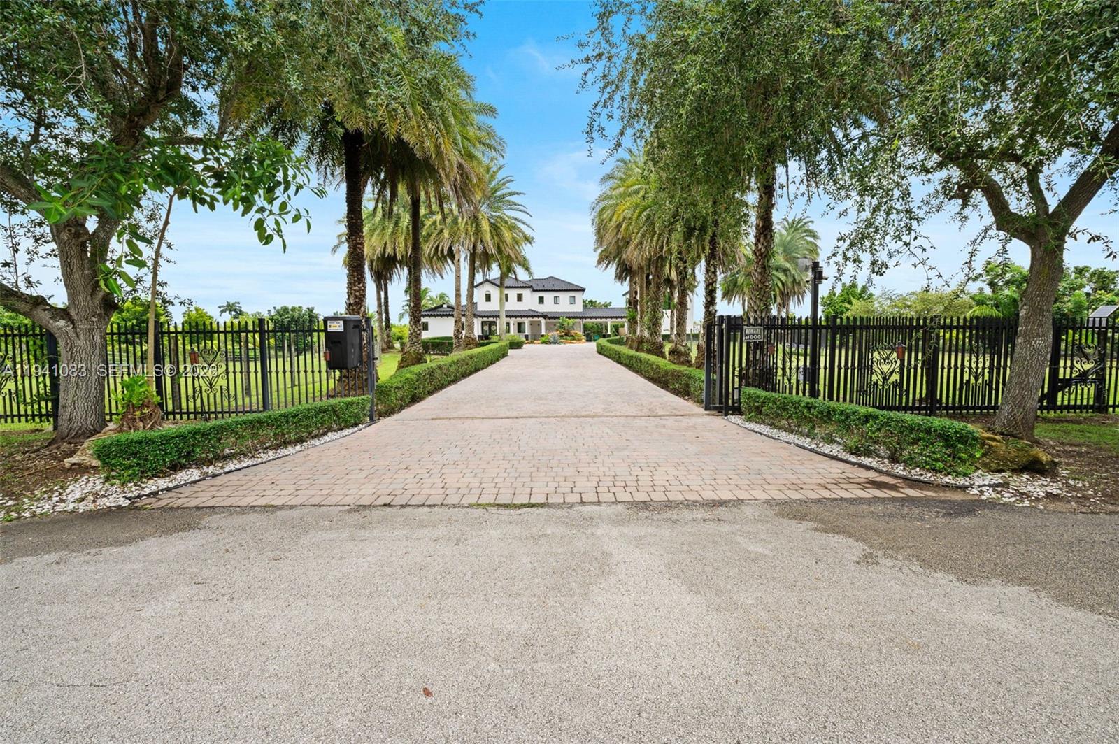 Redland Ranchos Del Sol - Residential