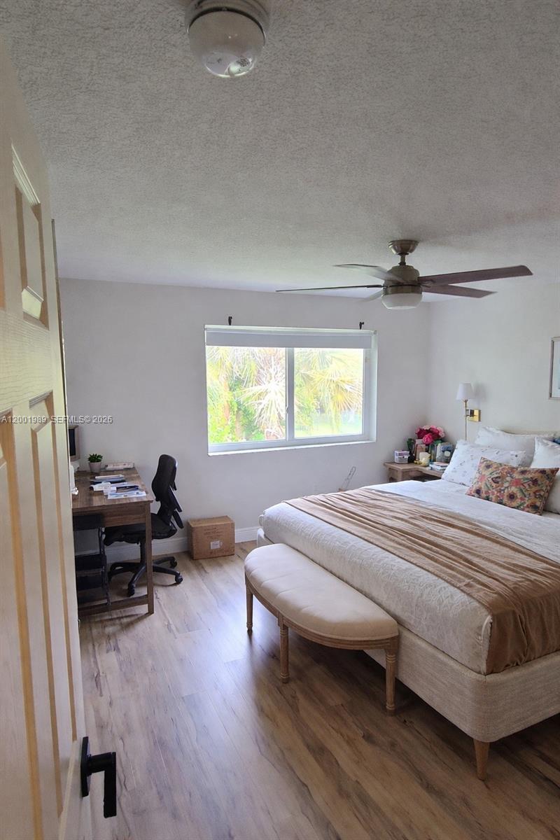 PEMBROKE ISLES 1 - Residential Lease