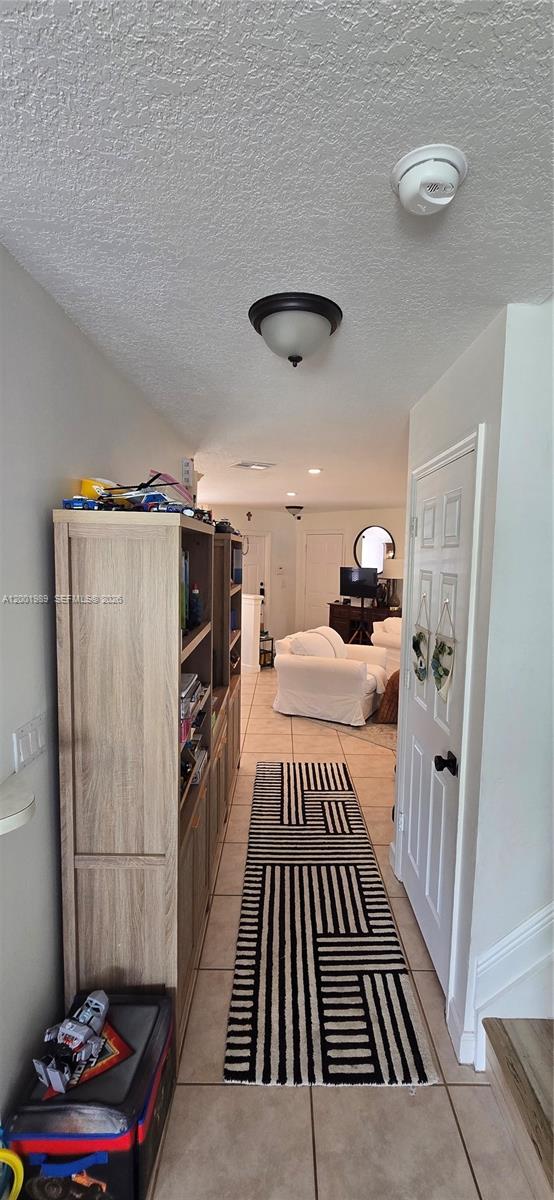 PEMBROKE ISLES 1 - Residential Lease