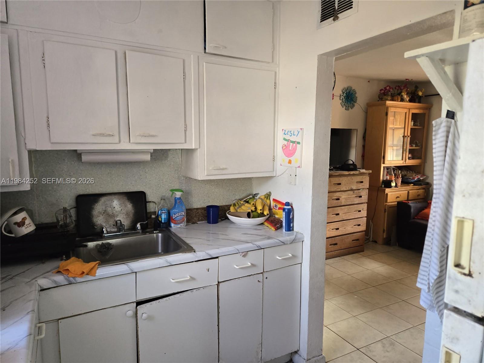 WESTWOOD LAKE - Residential