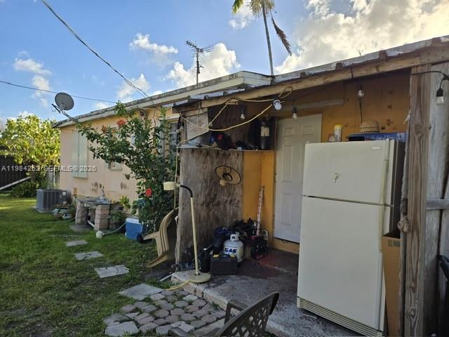 WESTWOOD LAKE - Residential