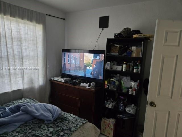 WESTWOOD LAKE - Residential