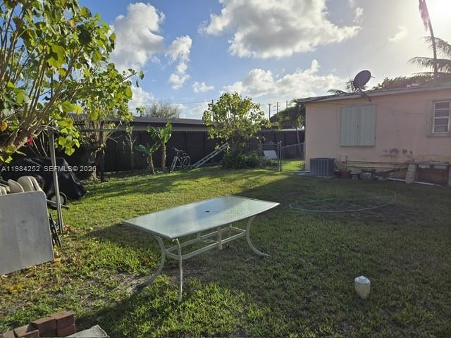 WESTWOOD LAKE - Residential