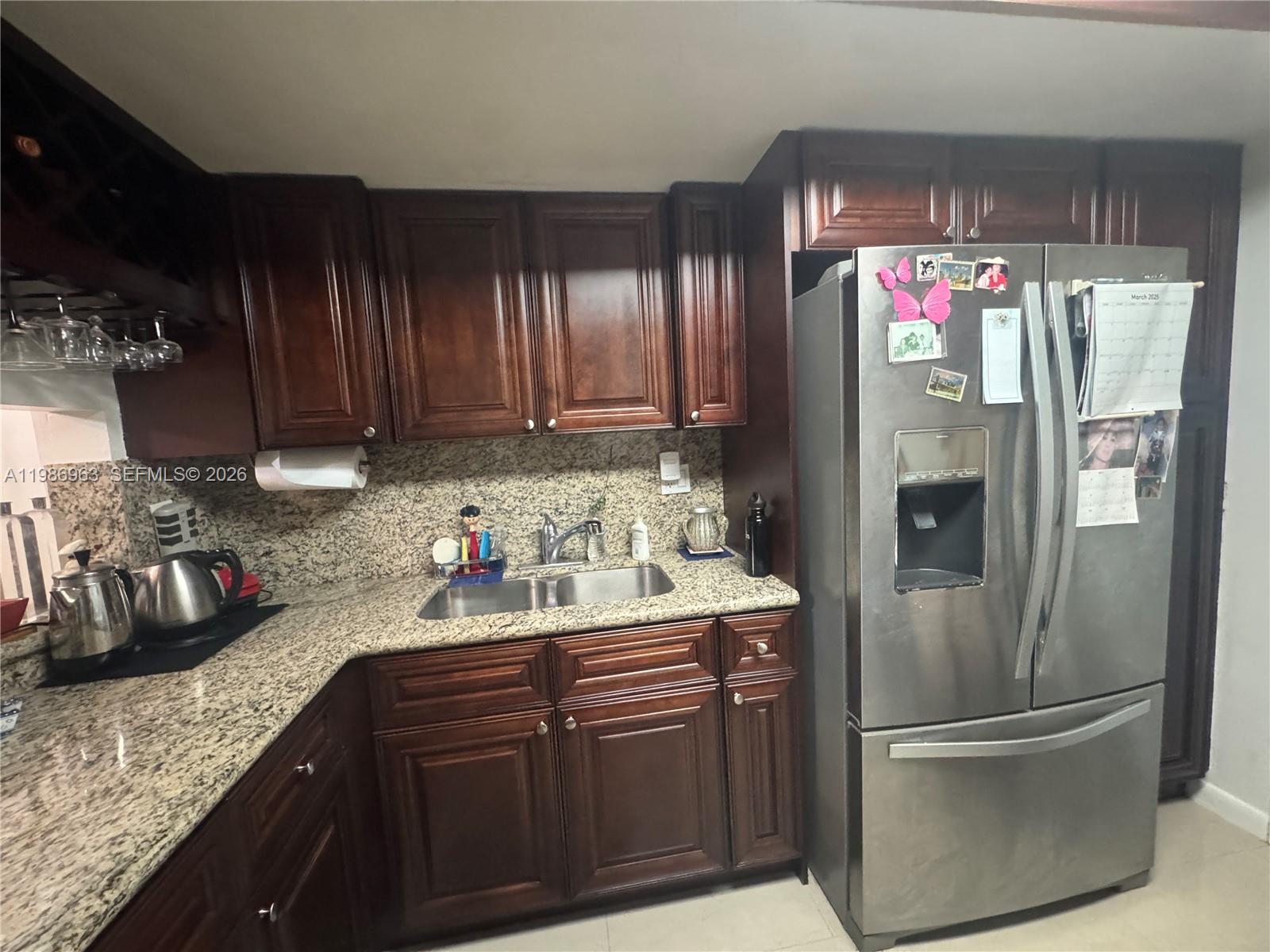 FOURTH MOORINGS CONDO - Residential