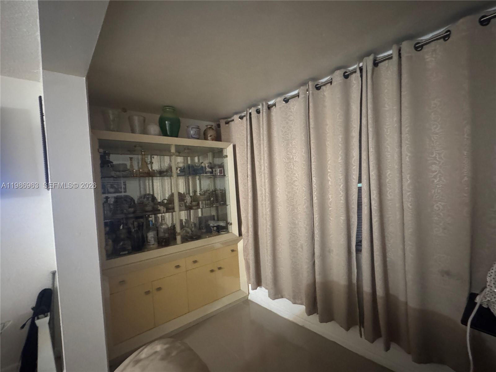 FOURTH MOORINGS CONDO - Residential