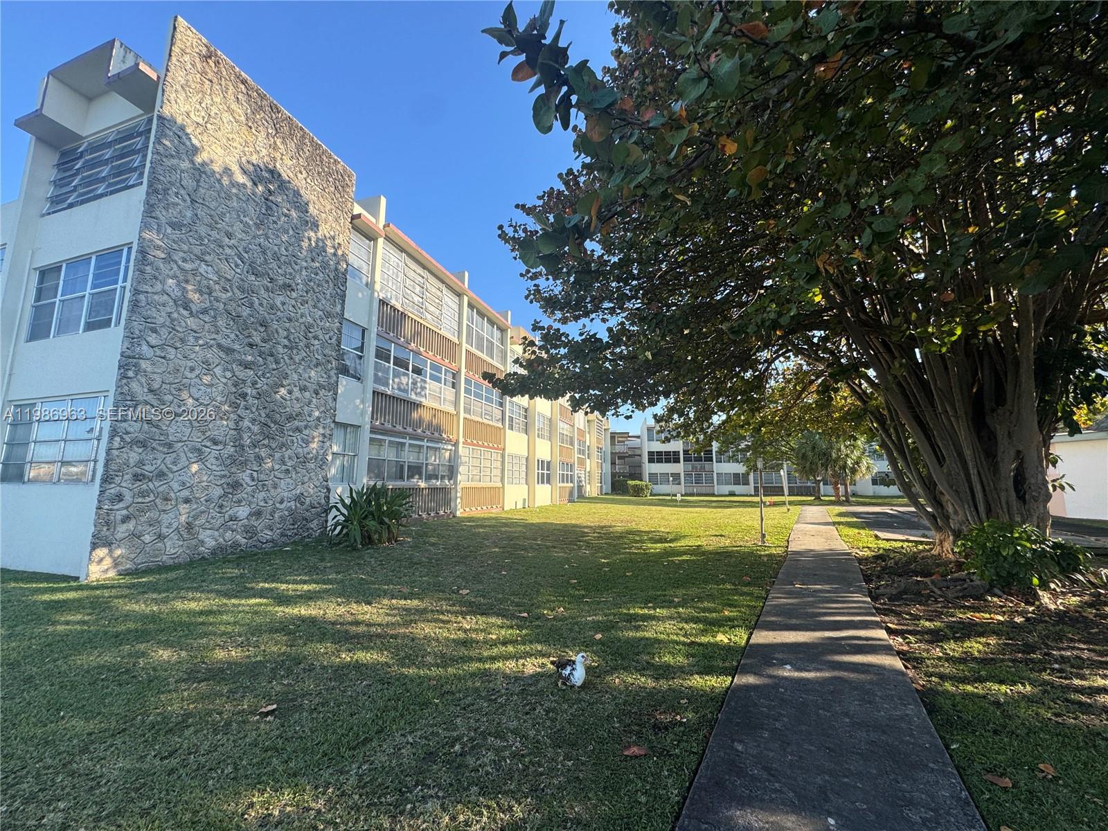 FOURTH MOORINGS CONDO - Residential