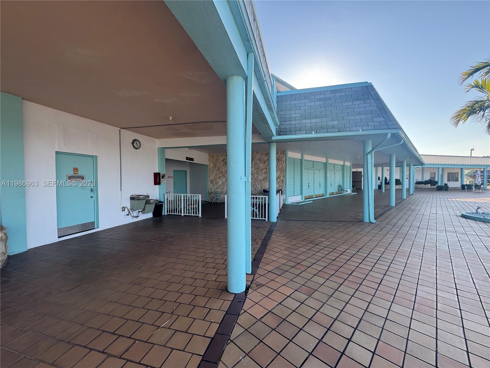 FOURTH MOORINGS CONDO - Residential