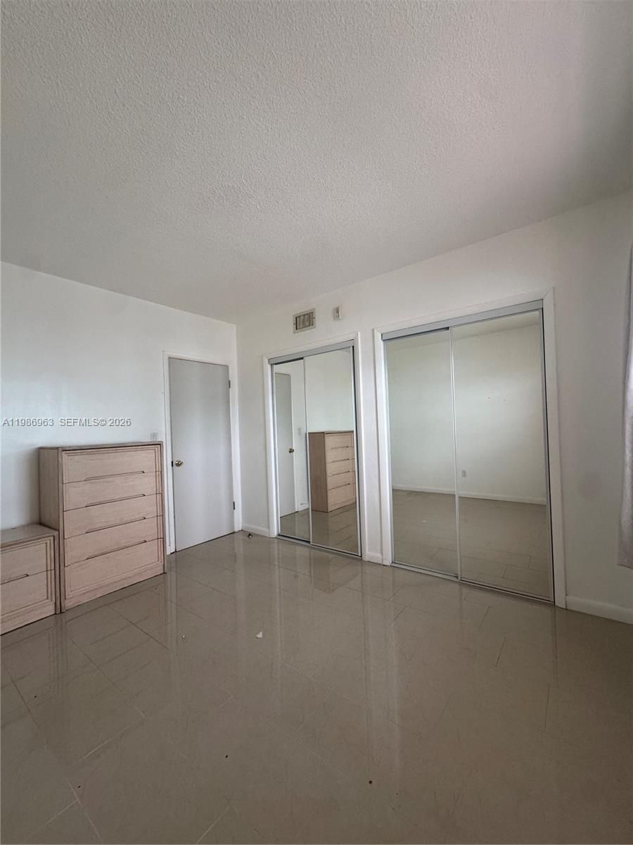 FOURTH MOORINGS CONDO - Residential