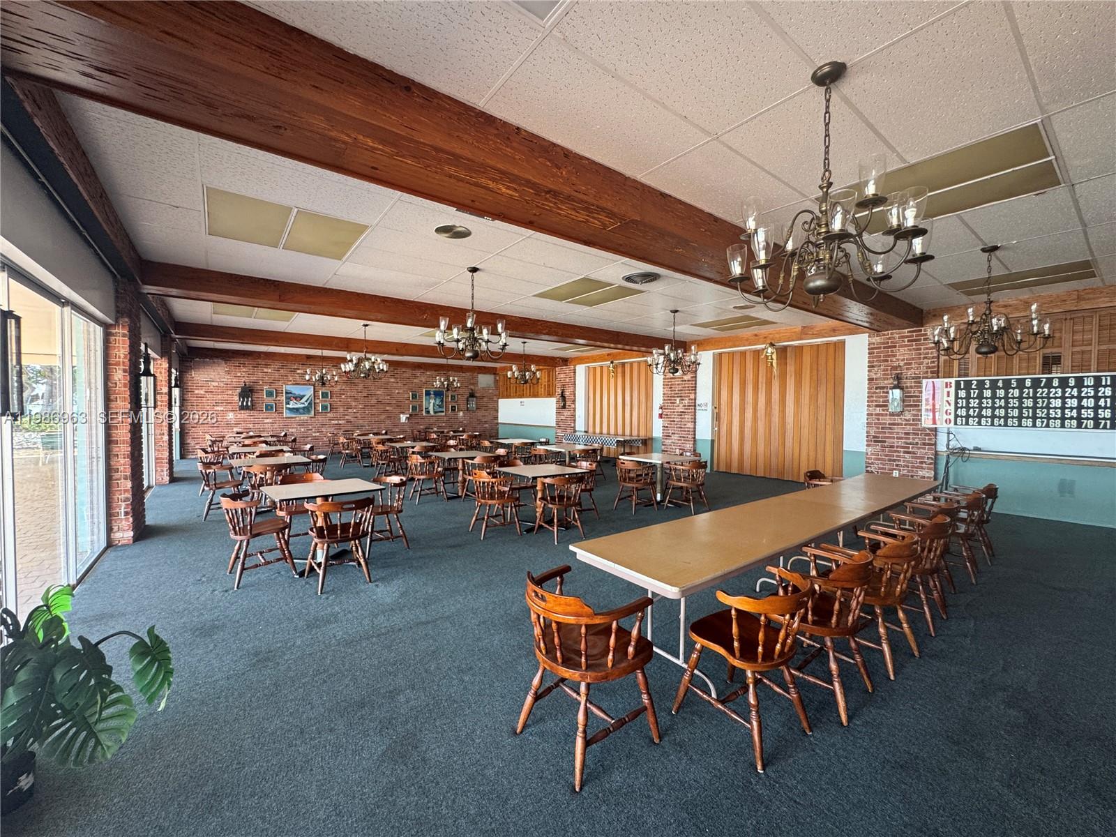 FOURTH MOORINGS CONDO - Residential