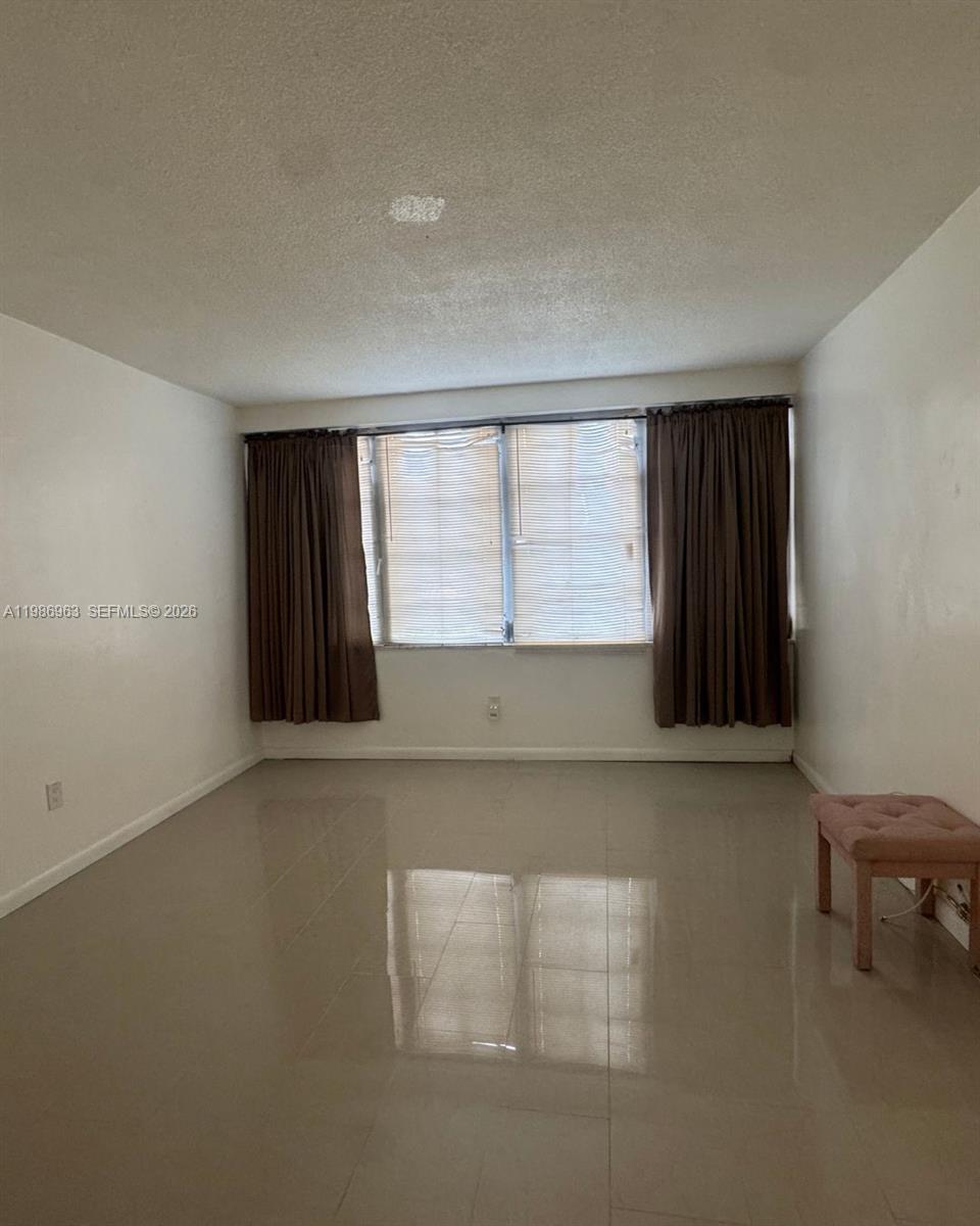 FOURTH MOORINGS CONDO - Residential