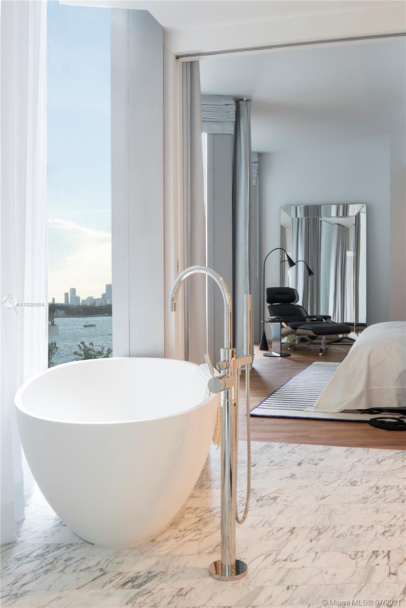 Monad Terrace - Residential