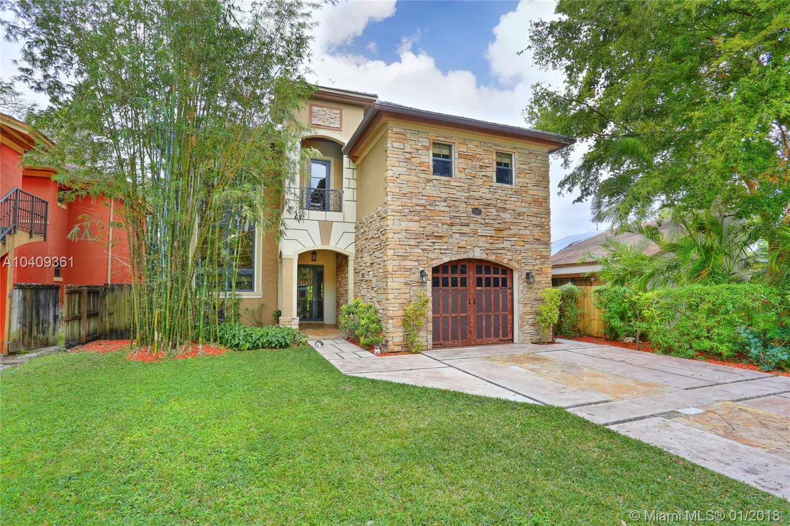 SUNSET PINES - Residential