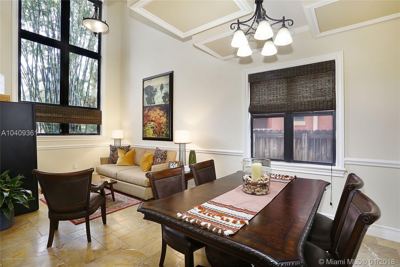 SUNSET PINES - Residential