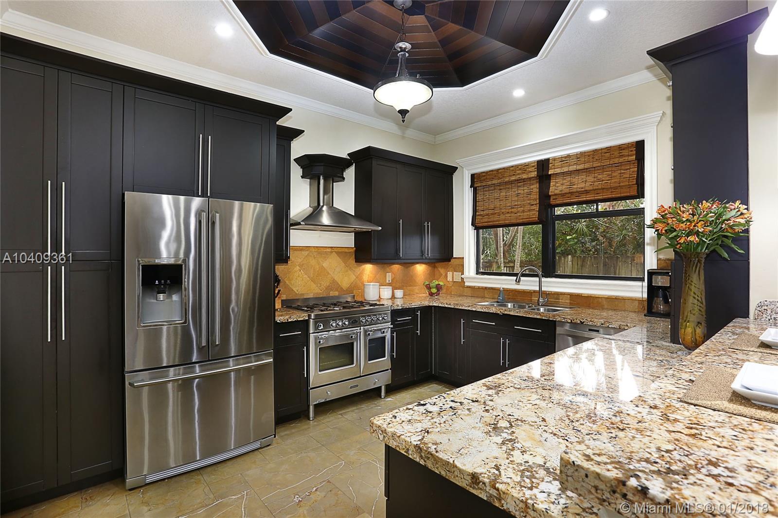 SUNSET PINES - Residential